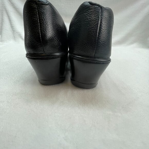 Born B.O.C Black Leather Slip-On Clogs Size 9 - Picture 3 of 12